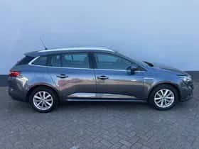 Renault Mégane (2018) thumbnail 5