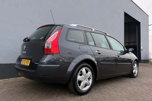 Renault Mégane (2007) thumbnail 5