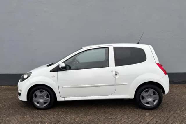 Renault Twingo (2012) thumbnail 3