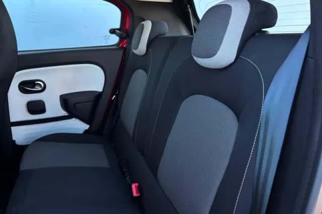 Renault Twingo (2014) thumbnail 8