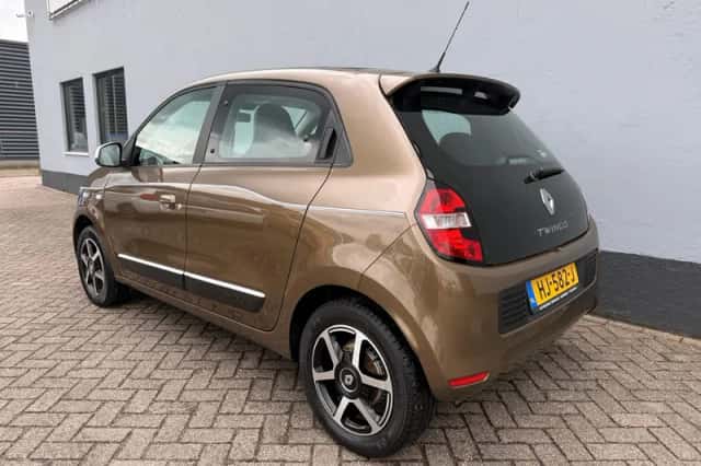 Renault Twingo (2015) thumbnail 3