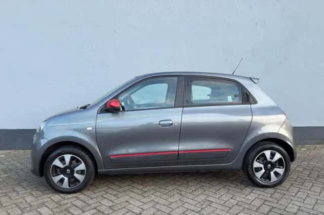 Renault Twingo (2017) thumbnail 2