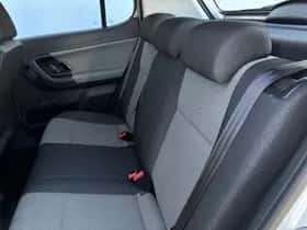 Škoda Fabia (2013) thumbnail 7