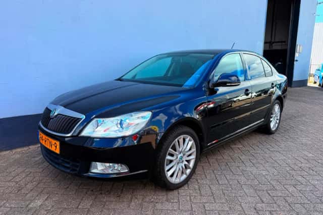Škoda Octavia (2011) thumbnail 1