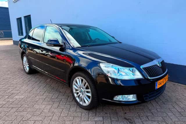 Škoda Octavia (2011) thumbnail 4