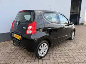 Suzuki Alto (2012) thumbnail 6