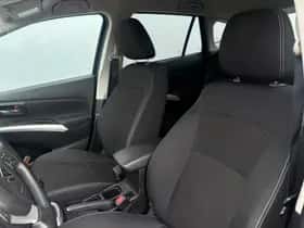 Suzuki S-Cross (2018) thumbnail 7