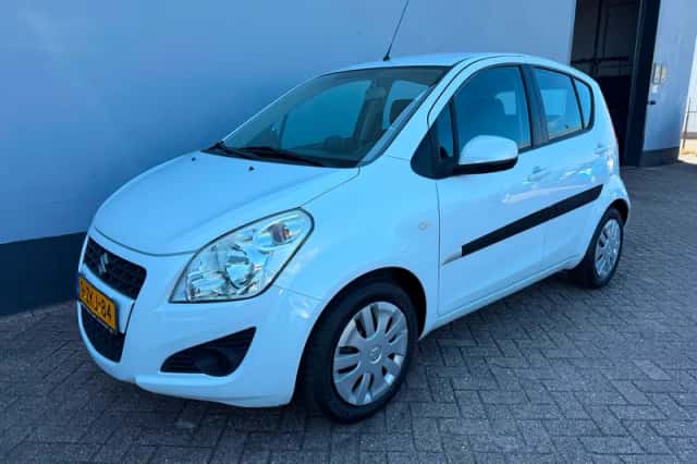 Suzuki Splash (2015) thumbnail 1