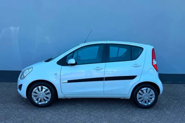 Suzuki Splash (2015) thumbnail 2