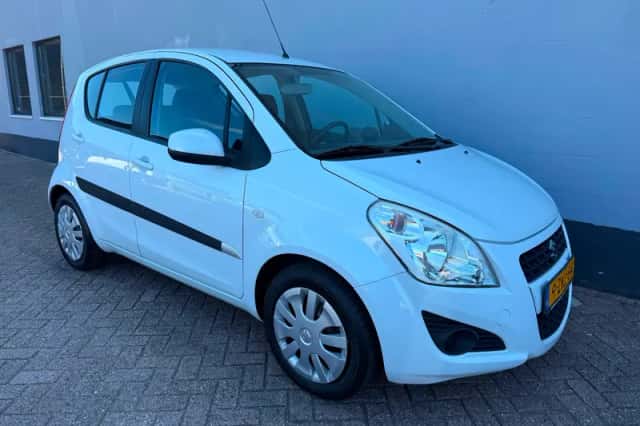 Suzuki Splash (2015) thumbnail 4
