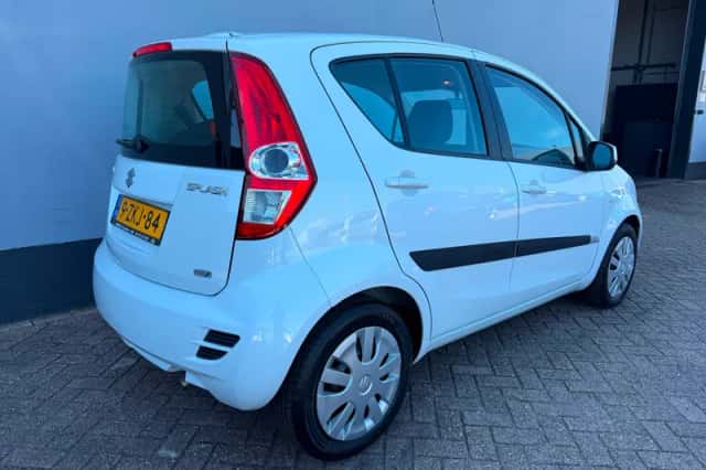 Suzuki Splash (2015) thumbnail 6