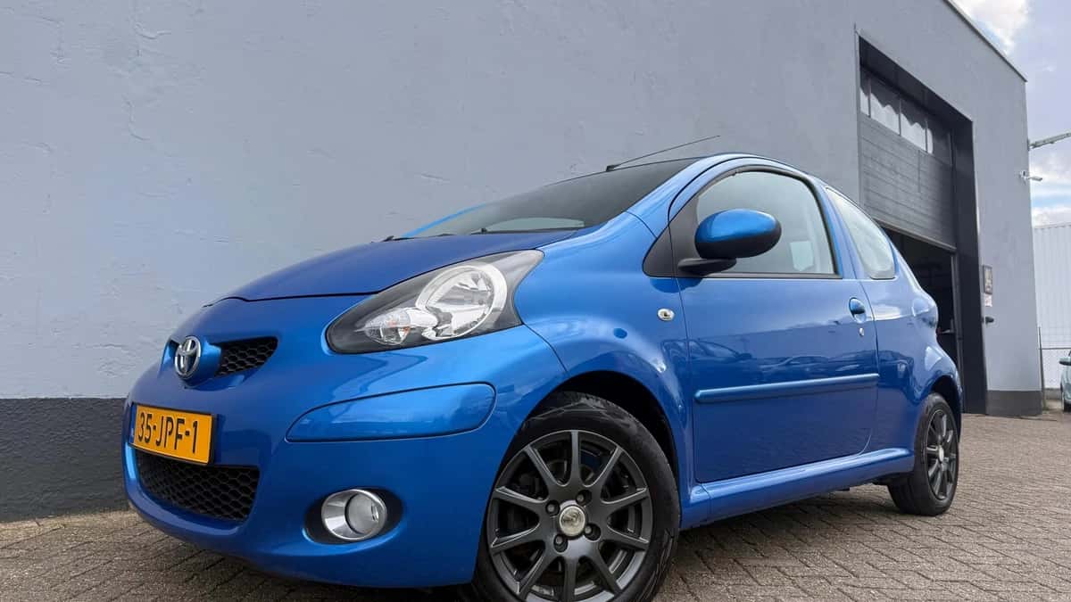 Toyota Aygo (2009) — foto 1