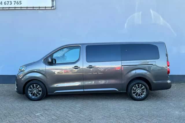 Toyota Proace (2020) thumbnail 2