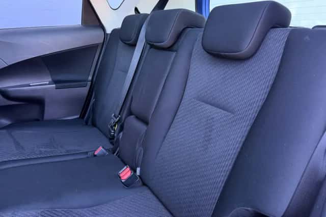 Toyota Verso-S (2011) thumbnail 8