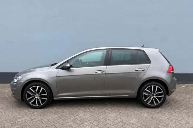 Volkswagen Golf (2014) thumbnail 3