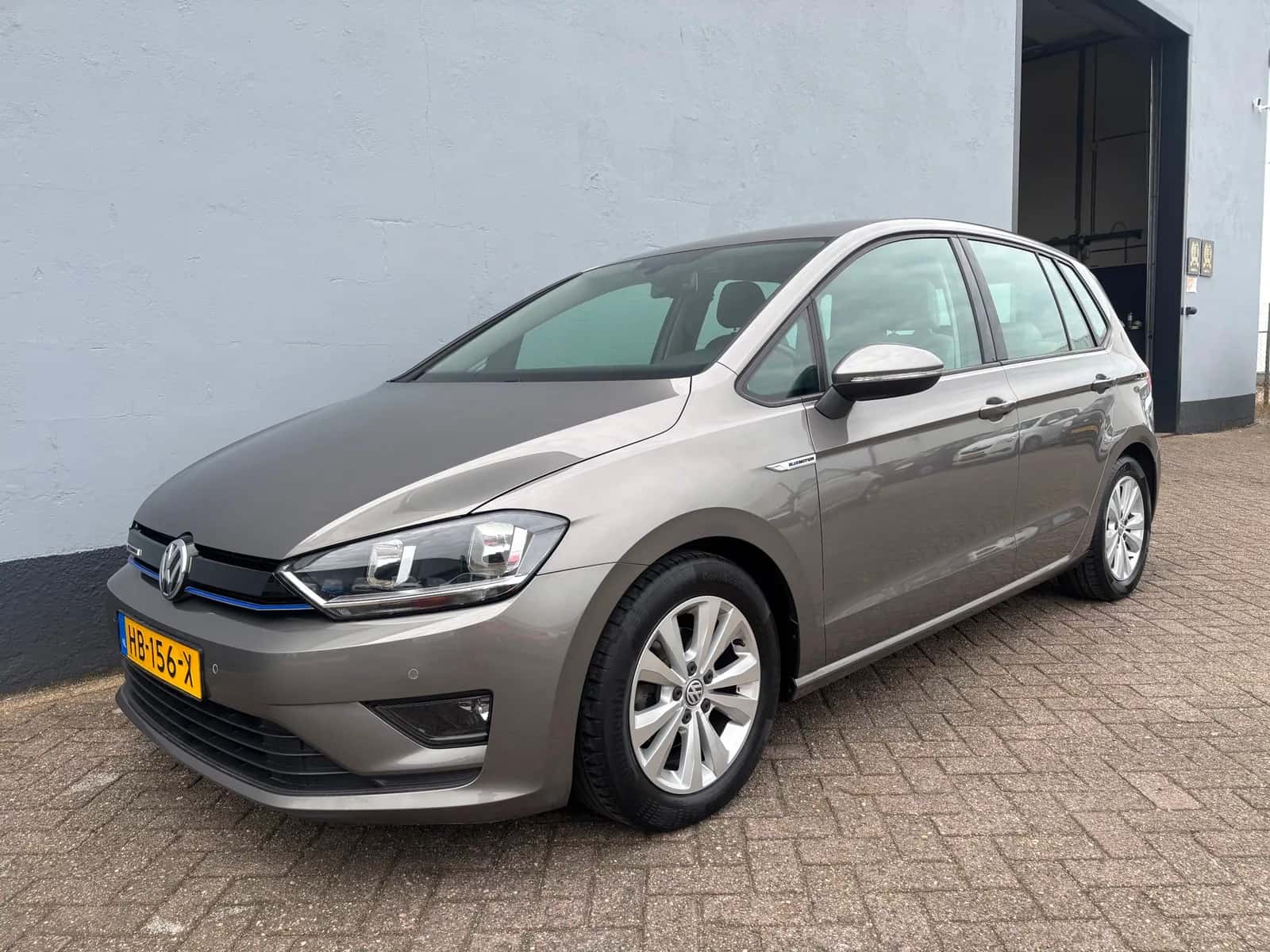 Volkswagen Golf (2015) — foto 1
