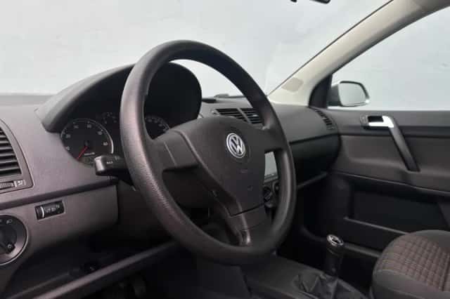 Volkswagen Polo (2007) thumbnail 8