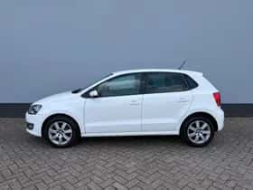 Volkswagen Polo (2009) thumbnail 2