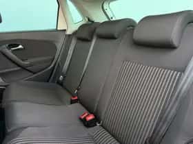 Volkswagen Polo (2009) thumbnail 8