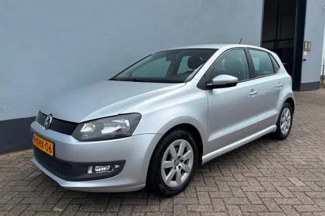 Volkswagen Polo (2013) thumbnail 1