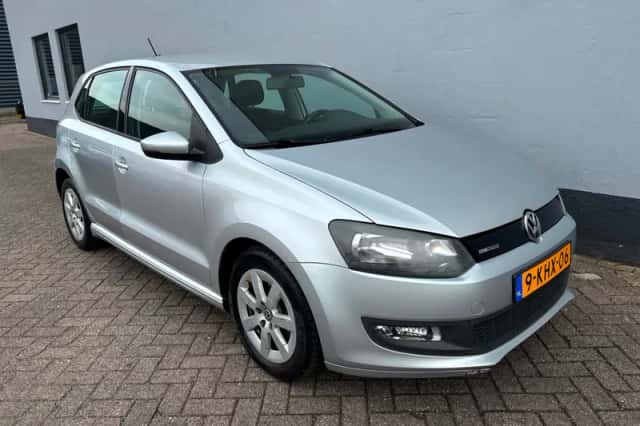 Volkswagen Polo (2013) thumbnail 4