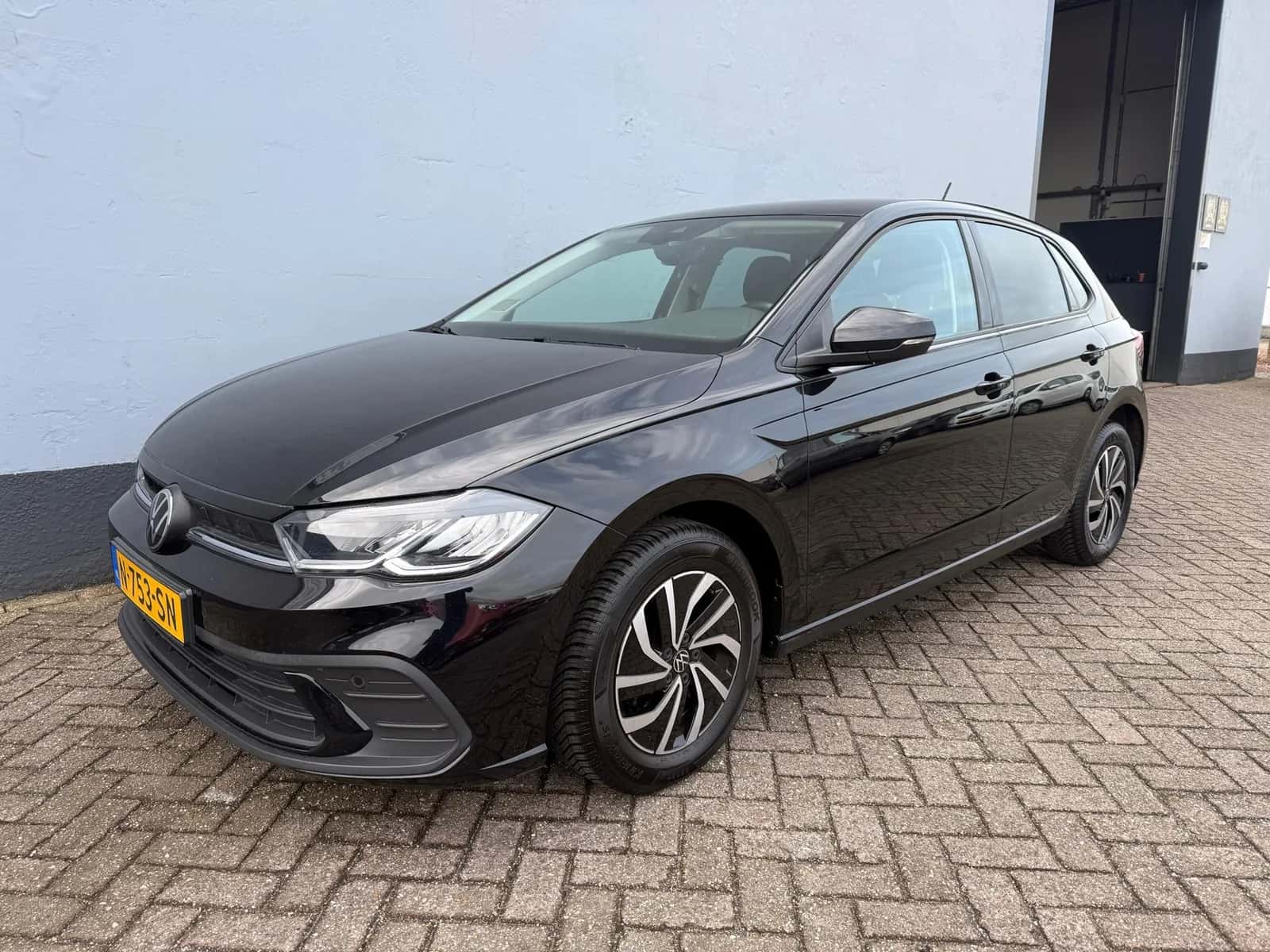Volkswagen Polo (2022) — foto 1