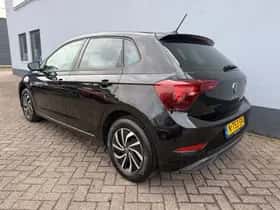 Volkswagen Polo (2022) thumbnail 3