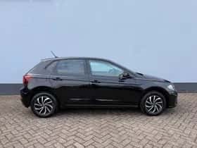 Volkswagen Polo (2022) thumbnail 5