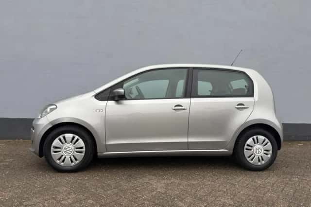 Volkswagen Up! (2013) thumbnail 3