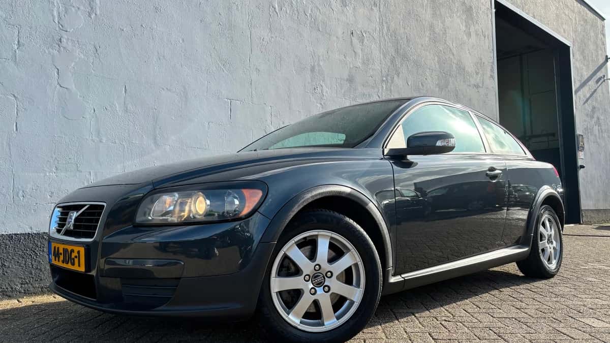 Volvo C30 (2009) — foto 1