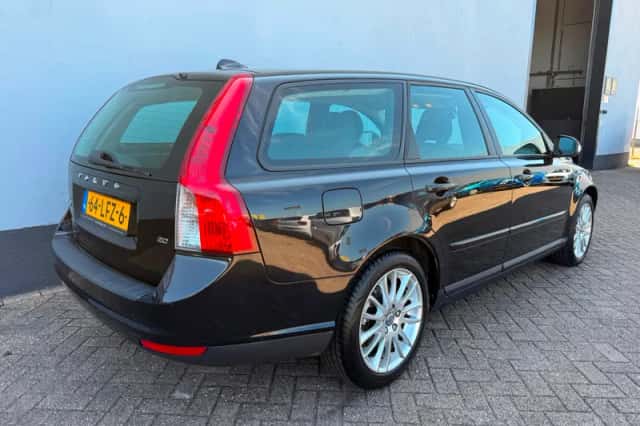 Volvo V50 (2010) thumbnail 6