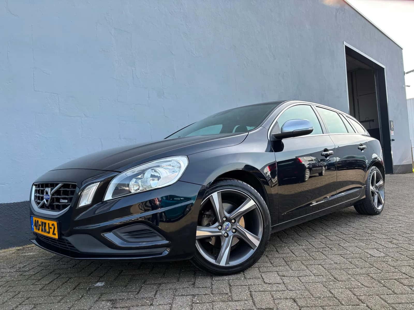 Volvo V60 (2012) — foto 1