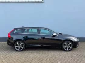 Volvo V60 (2012) thumbnail 5