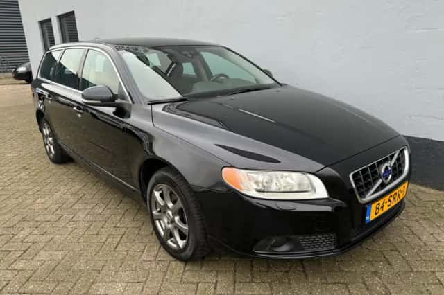 Volvo V70 (2011) thumbnail 4