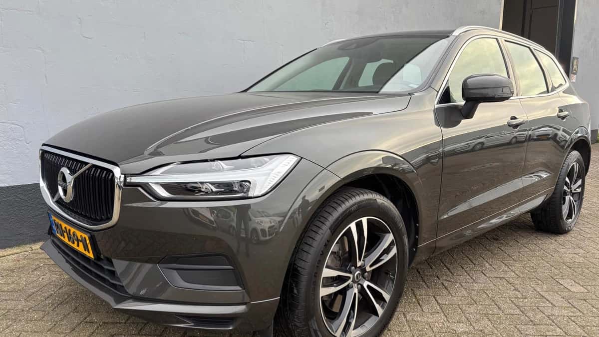 Volvo XC60 (2018) — foto 1