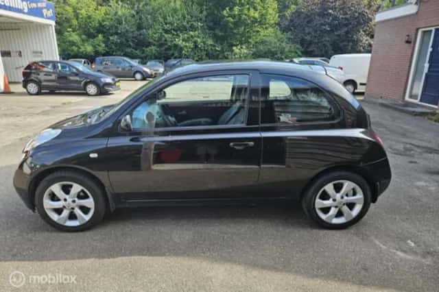 Nissan Micra (2003) thumbnail 2