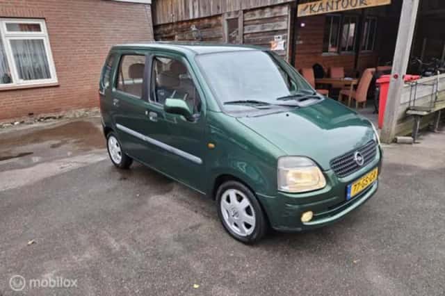 Opel Agila (2001) thumbnail 3
