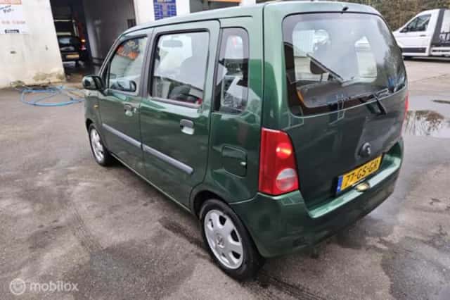 Opel Agila (2001) thumbnail 6