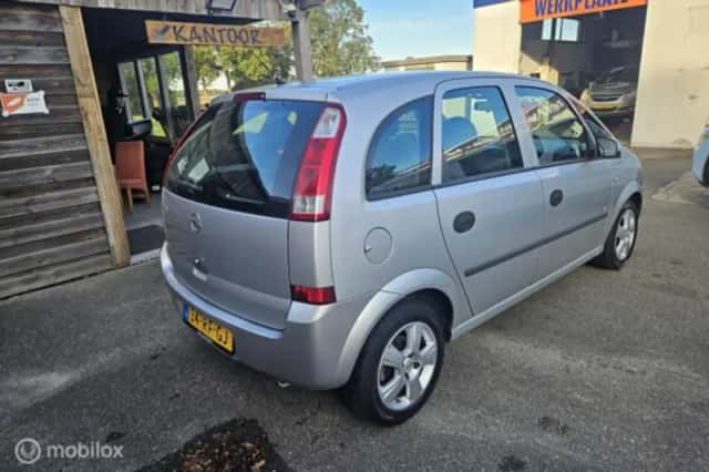 Opel Meriva (2005) thumbnail 5