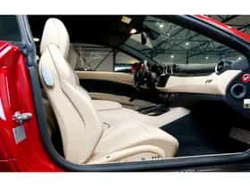 Ferrari FF (2014) thumbnail 2