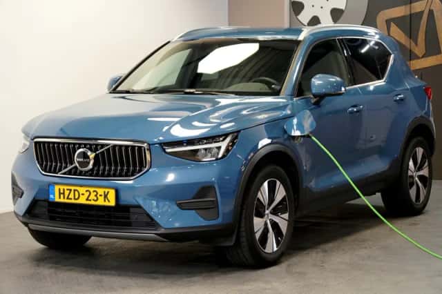 Volvo XC40 (2022) thumbnail 1