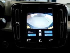 Volvo XC40 (2022) thumbnail 8