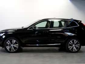 Volvo XC60 (2023) thumbnail 3