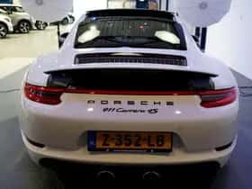 Porsche 911 (2017) thumbnail 7