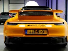 Porsche 911 (2023) thumbnail 7