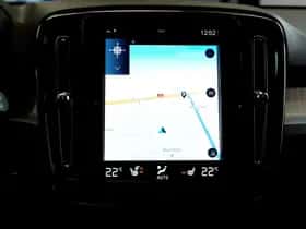 Volvo XC40 (2023) thumbnail 6