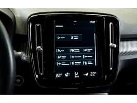 Volvo XC40 (2020) thumbnail 10