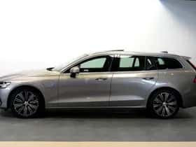 Volvo V60 (2021) thumbnail 3