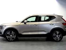 Volvo XC40 (2021) thumbnail 3