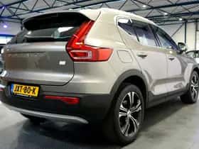Volvo XC40 (2021) thumbnail 5